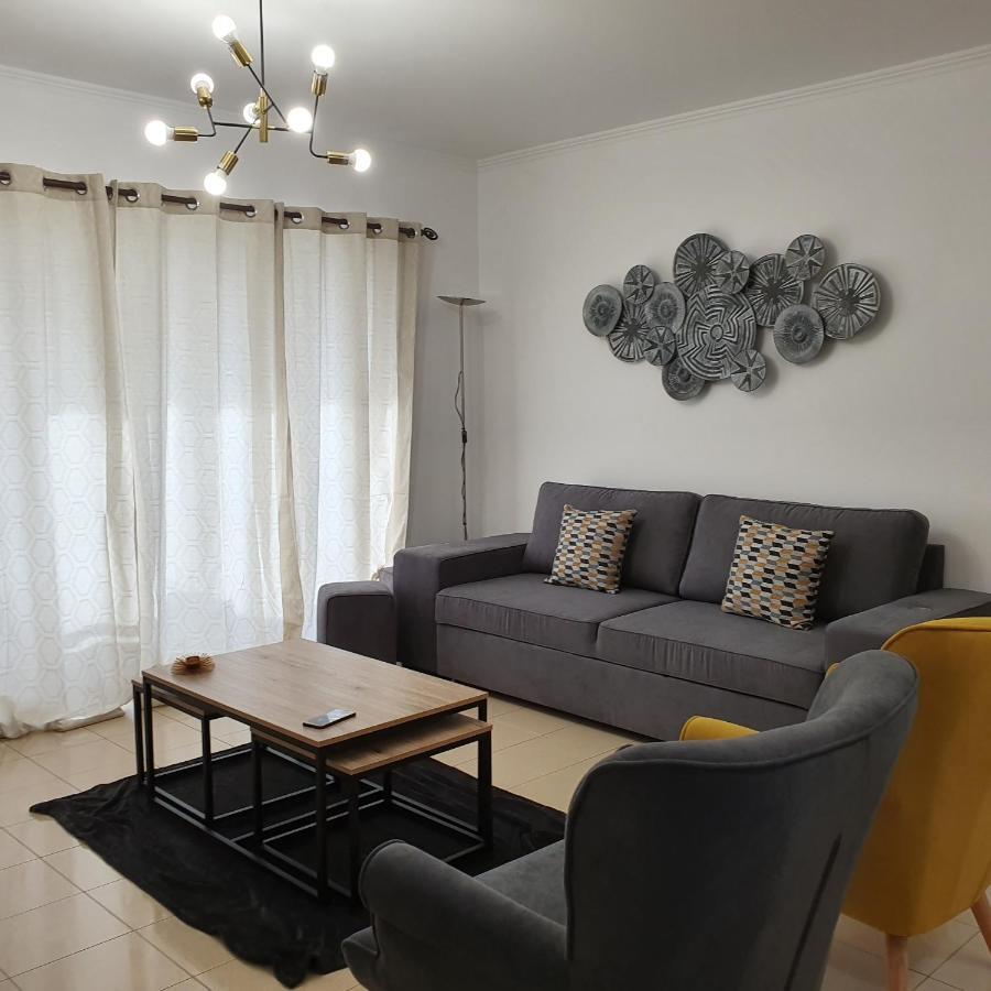 Black'Nyellow Place วิลา เฟรนคา โด คัมโป ภายนอก รูปภาพ